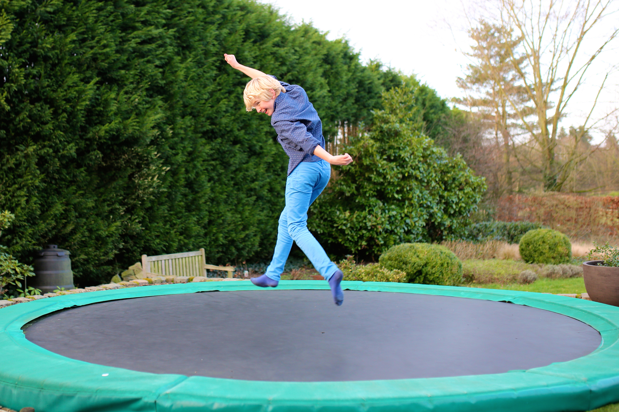 Gymnastik på trampolin